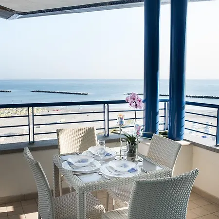 Blu Hotell