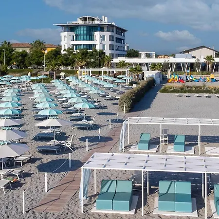 Hotel Blu